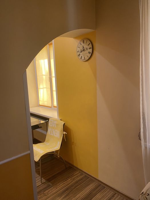 Сдам посуточно почасово 3часа-400,1-но комнатную квартиру на 95-м