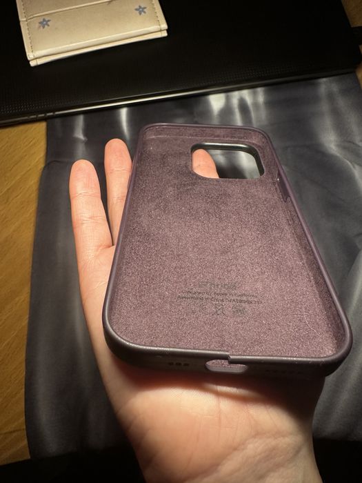 чехол на iphone 14 pro (оригинал)