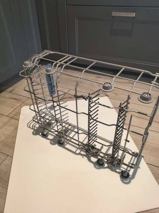 Oryginalny kosz szufladowy dolny Bosch Siemens typu wąskiego