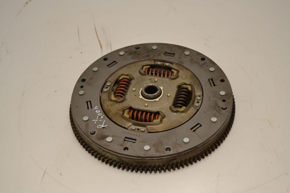 Koło zamachowe  sprzęgło Lexus RX 400h