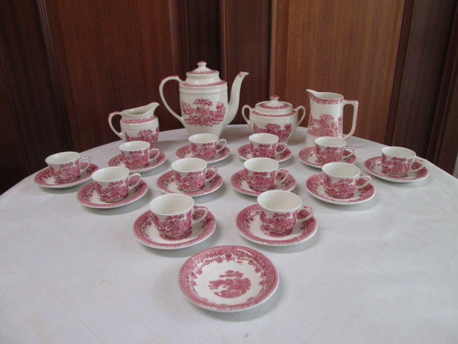 Serviço de Chá e Serviço de Café - Estátua Rosa - Gilman&CTA - Sacavém