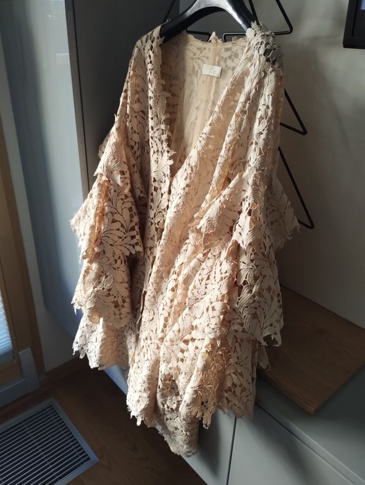 Lana Nguyen L-XL sukienka koronkowa ażurowa