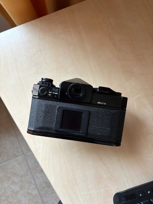 Canon F-1 + Canon FD 28mm 1:2.8