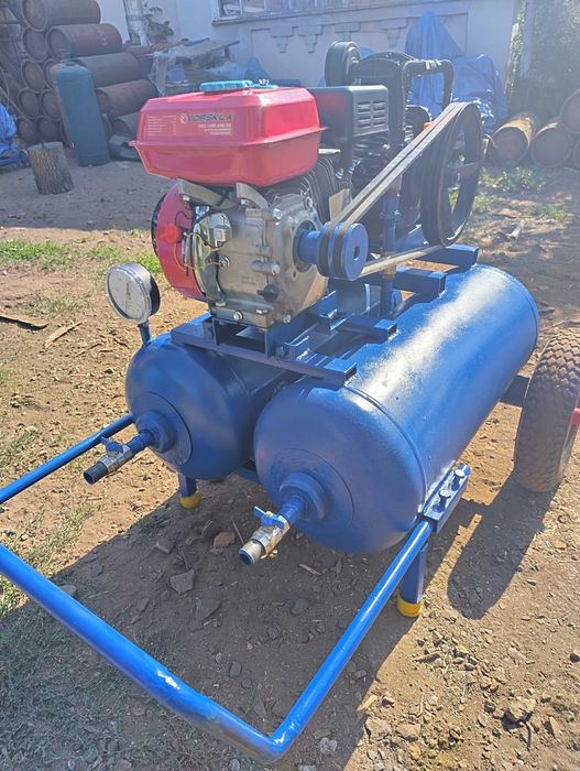 Отл  компрессор с бензиновым 7л/с или электродвигатель  4 квт-220\380