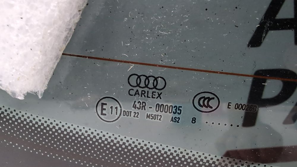 Скло заднє для Audi A6 2019-2025