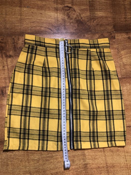 Юбка с замком спереди