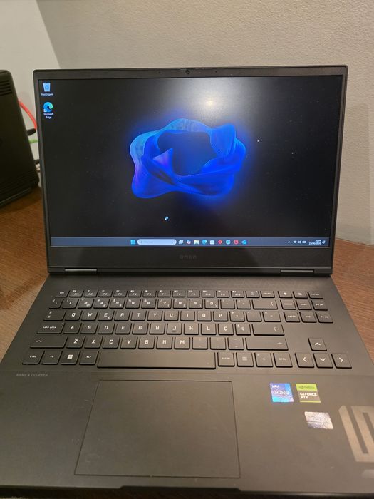 HP OMEN 16 Gaming | i7-13700H | RTX 4050 | 16GB RAM | 1TB SSD