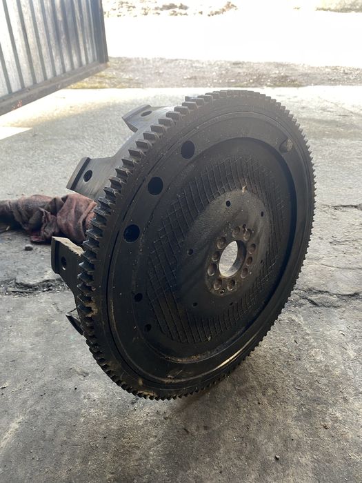 Маховік на Камаз