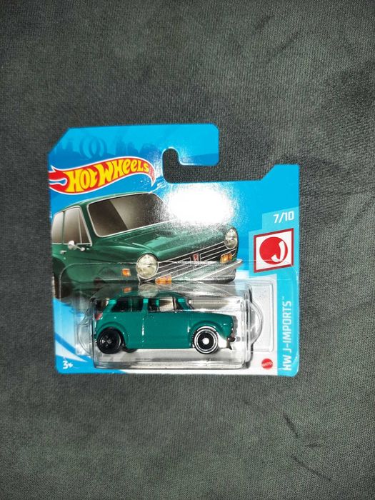 Машинки Хотвілс,Мачбокс