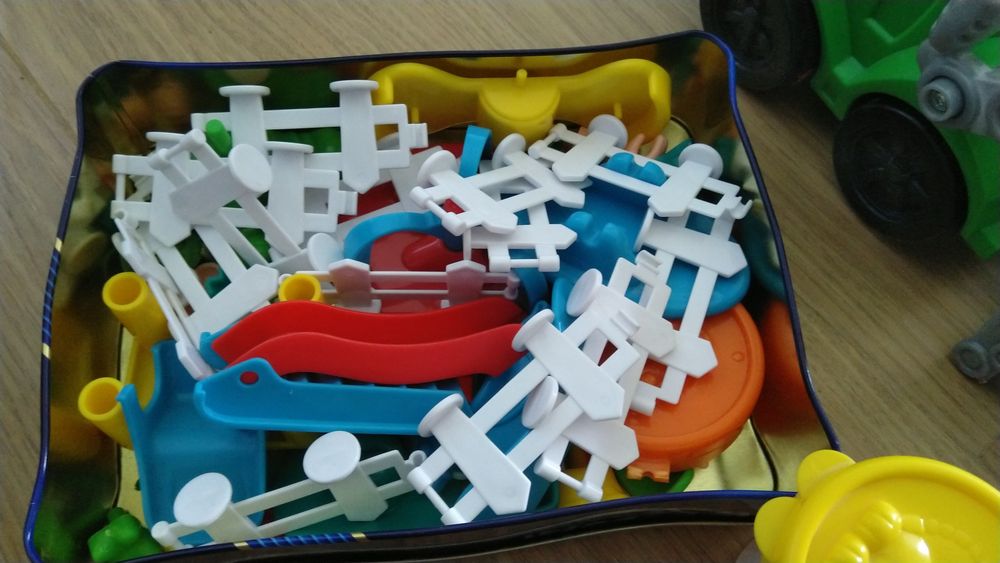 Hasbro śmieciarka Play doh- ciastolina