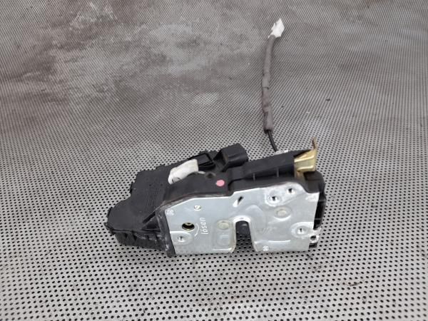 Fechadura / fecho porta trás direito BMW 3 (E46)