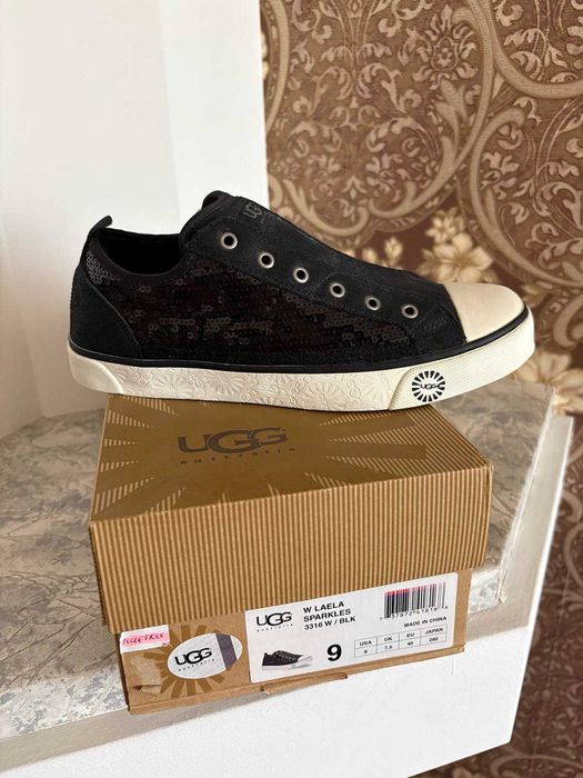 Кеди замшеві, кросівки жіночі бренд UGG Australia НОВІ ОРИГІНАЛ