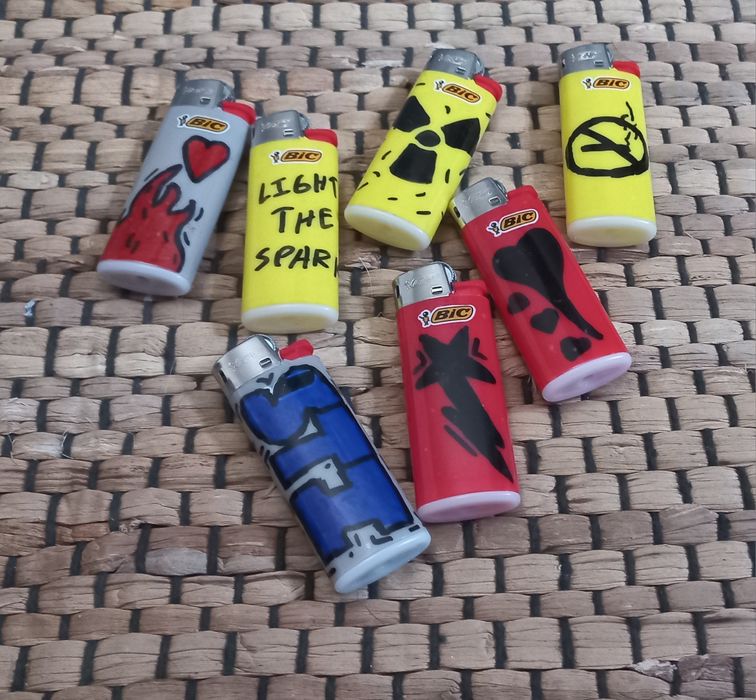 Isqueiros Coloridos BIC