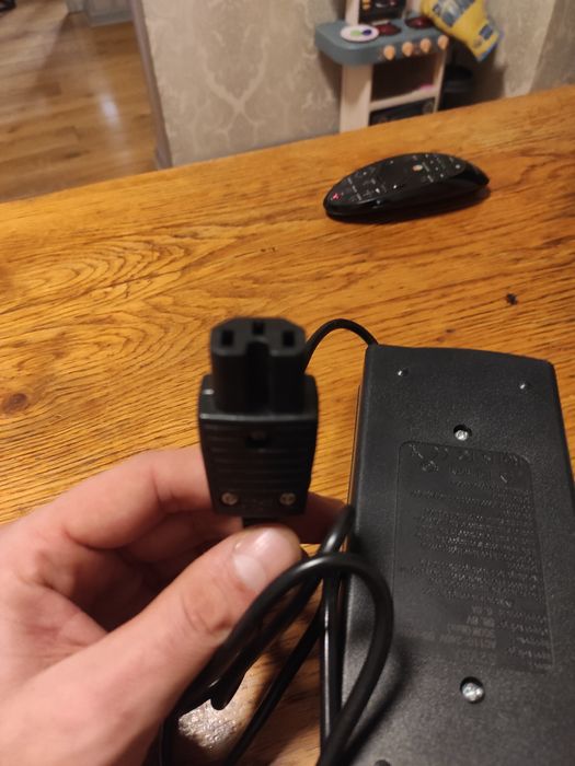 Зарядний пристрій Li ion 60v(67.2в)16s зарядное устройство 60в зарядка