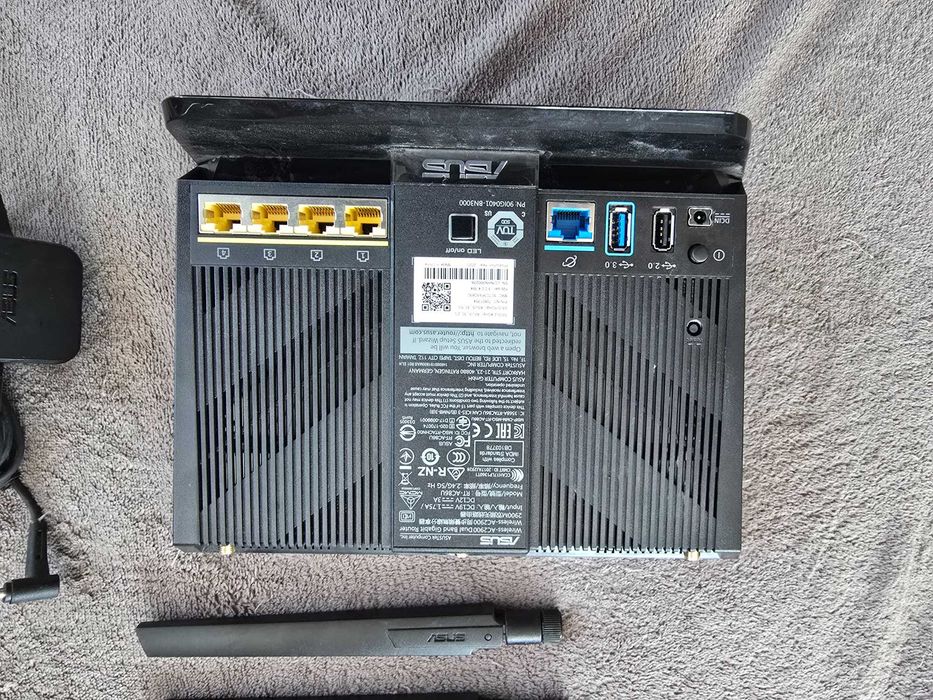 Router ASUS RT-AC86U