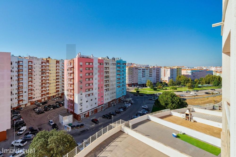 O Seu Novo Refúgio em Santa Marta do Pinhal: Modernidade com Entrega e