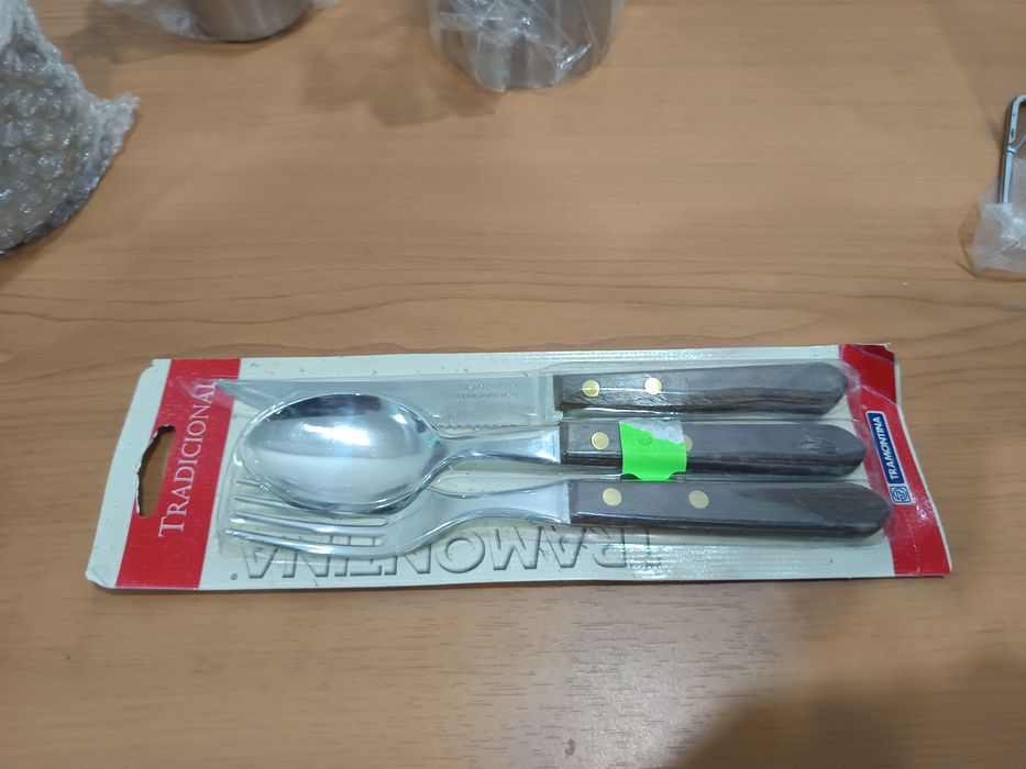 Conjuntos de utensílios em inox