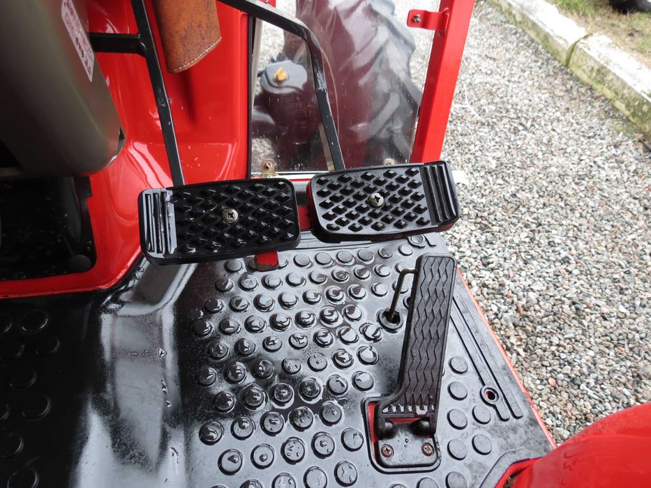 Трактор Мінітрактор Кубота Янмар Kubota Yanmar