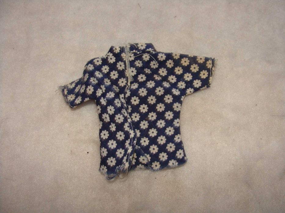 Camisola Azul com Flores para Boneca