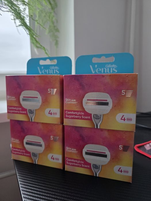 Gillette Venus Comfortglide sugarberry