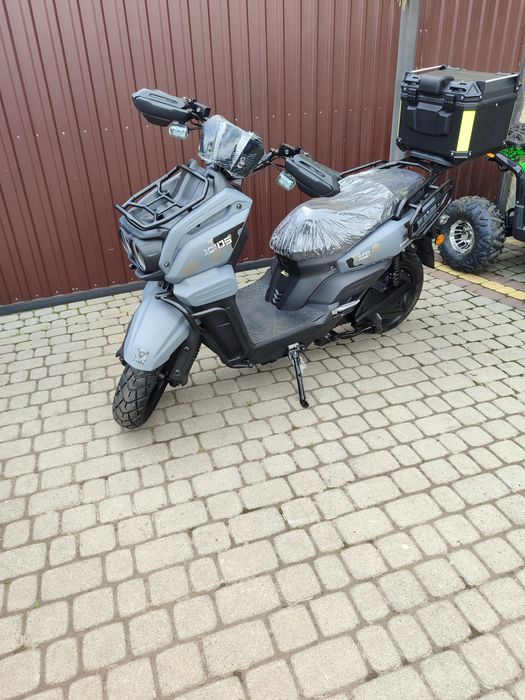 Електроскутер FORTE UNICORN EV