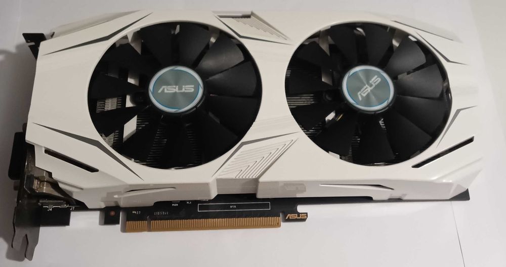 Asus GTX 1070 8GB