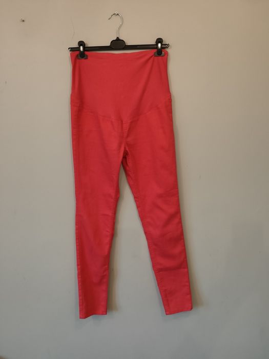 Czerwone ciążowe jeansy L