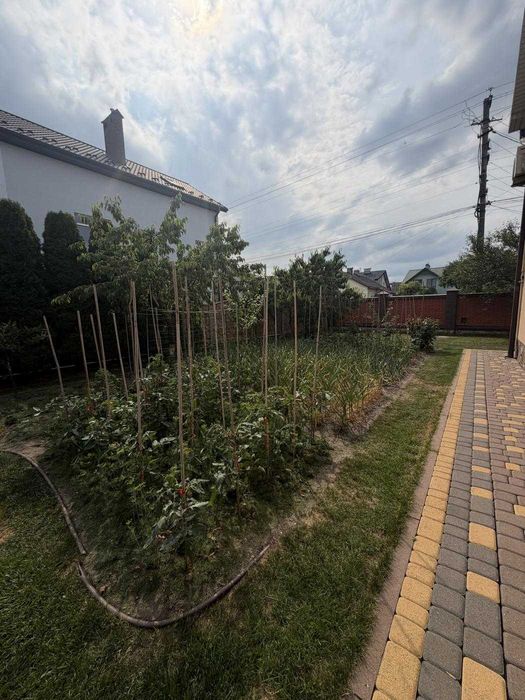 Продаж будинку, Рудне