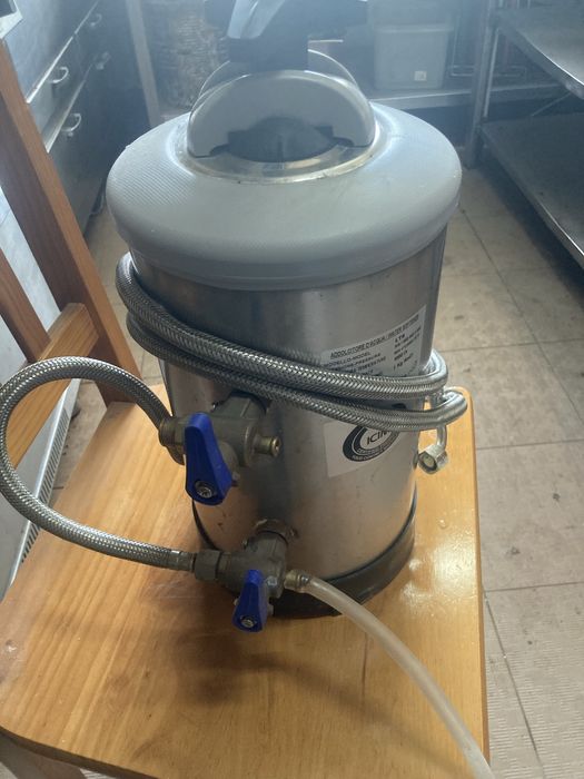 Maquina de cafe industrial como nova