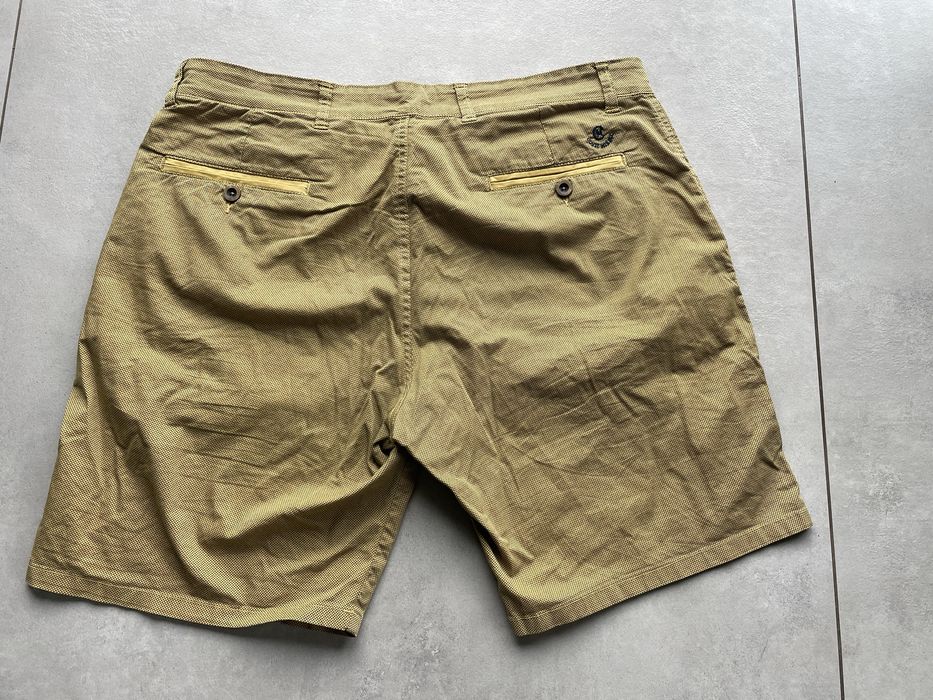 Eleganckie spodenki męskie musztardowe roz.48