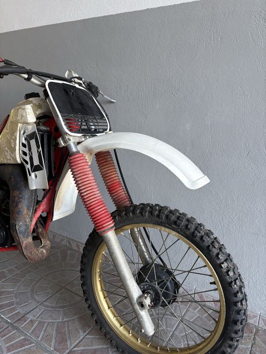 Yamaha YZ125, 1983