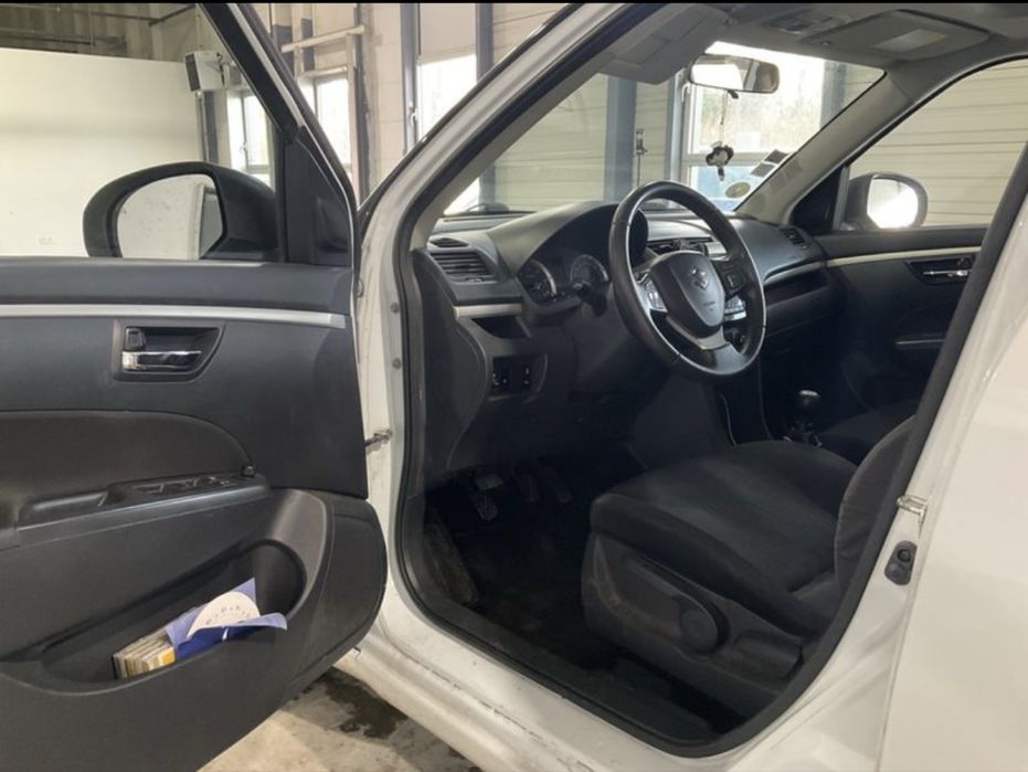 Suzuki Swift / 1.3 DDIS  Club / Diesel / 2012