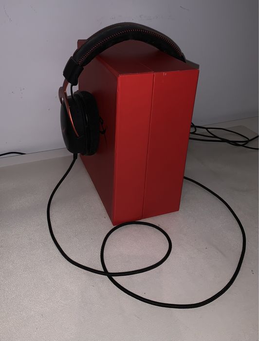 Headphones hyper x gaming + jogos ps4