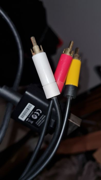 Kabel Xbox 360 euro - 3x chinch 1,8 m