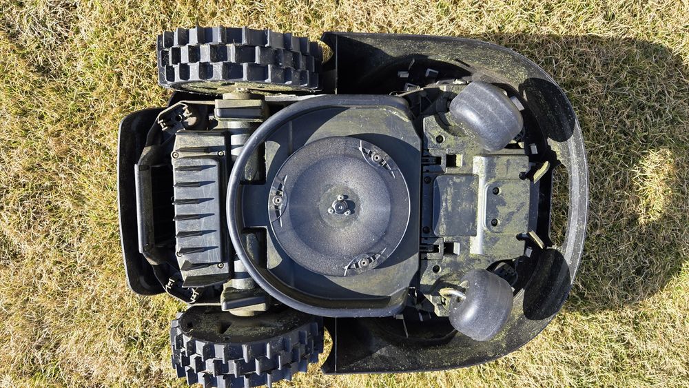 Robot koszący Cedrus c-mow l20