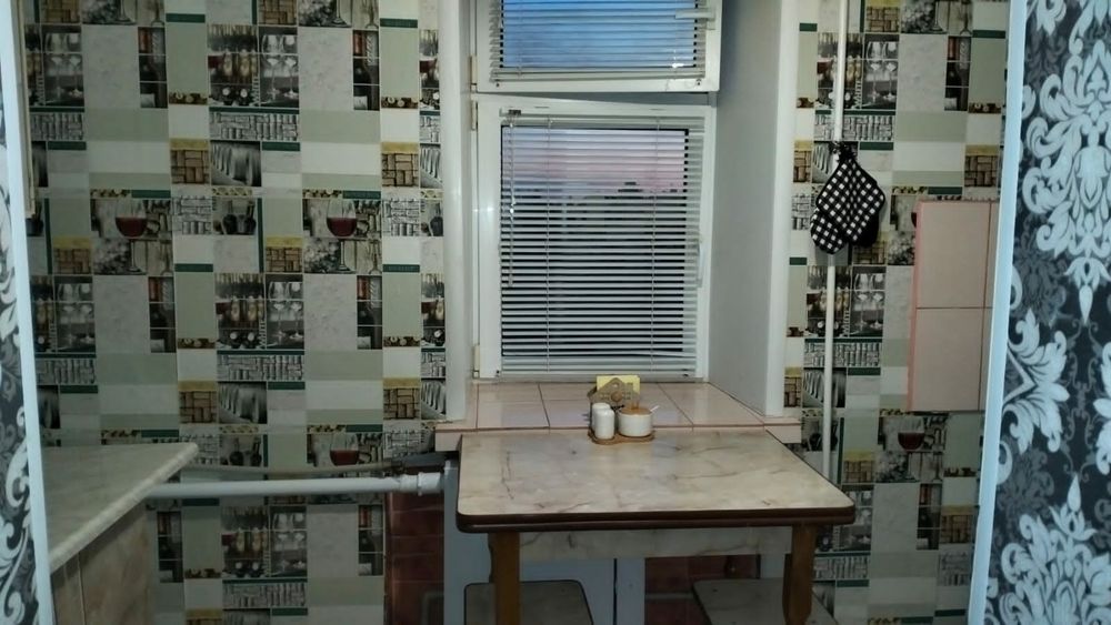 Квартира, оренда подобово у м. Путивль