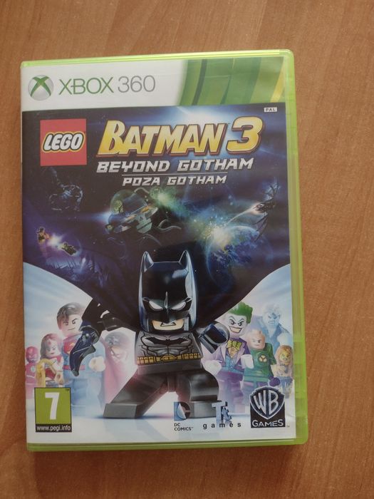Gra Batman 3 Beyond Gotham poza Gotham