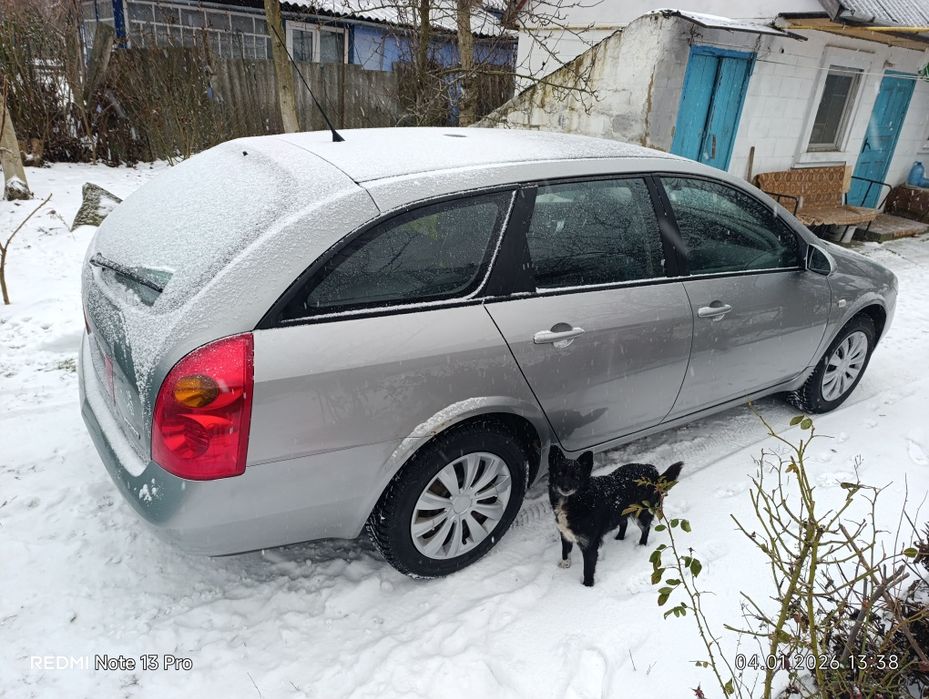 Нісан прм'єра 1.8 МКПП