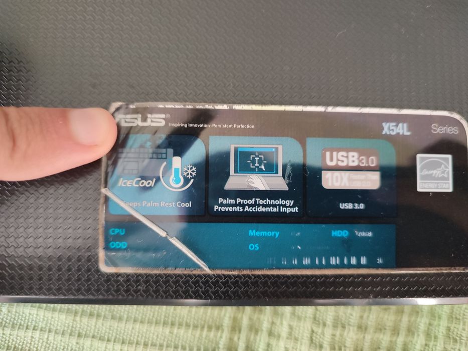 ASUS Computer + Carrying Case425231467309312003