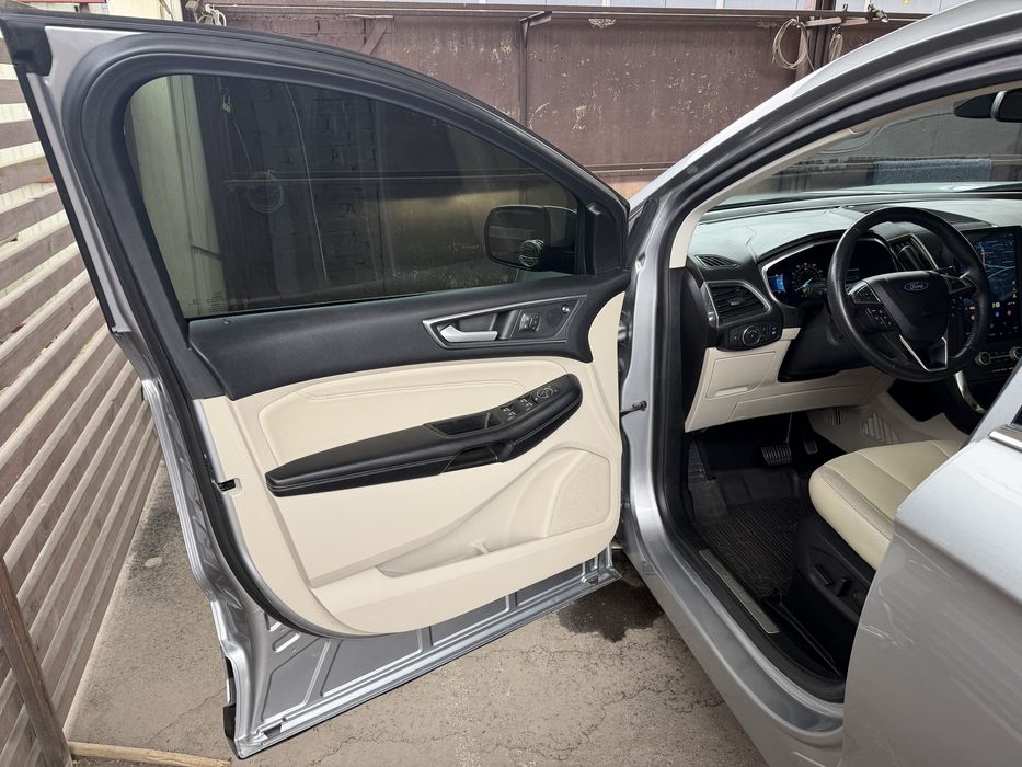 Ford Edge 2021 Titanium Elite Pack