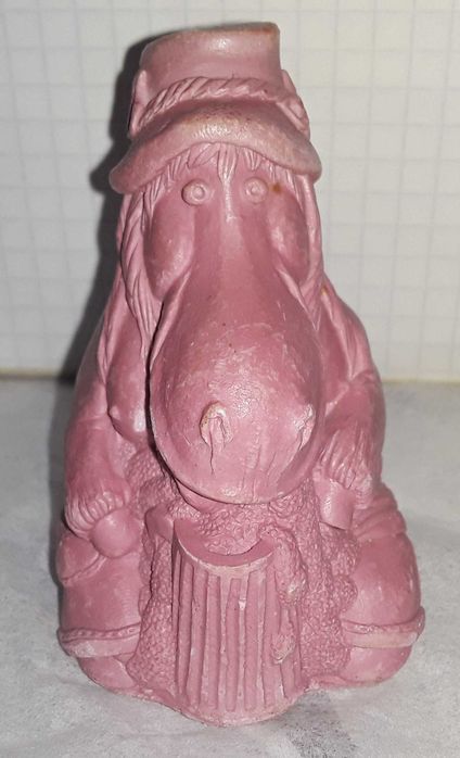 Статуэтка лошадь конь с кружкой пива 1990 год