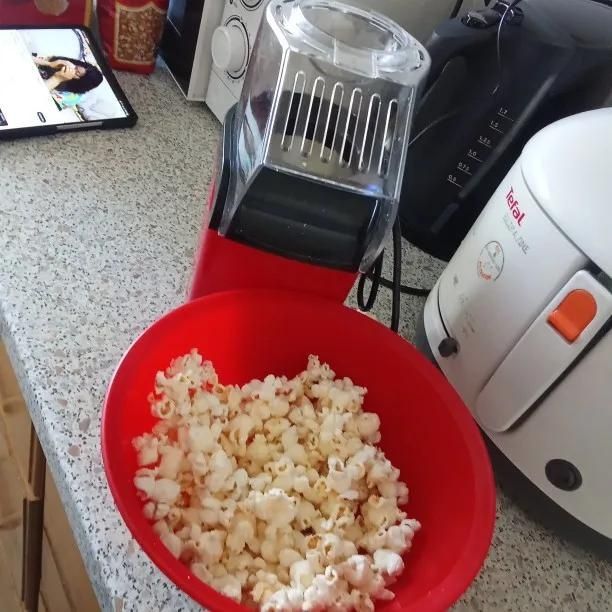 Попкорниця домашня
