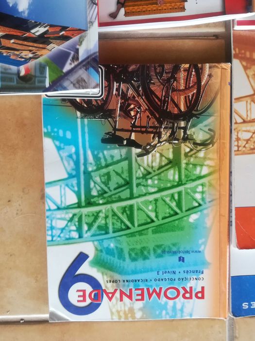 Manuais Escolares Francês 1 2 7 8 9 º Ano