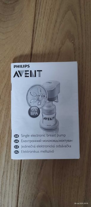 Laktator elektryczny Avent