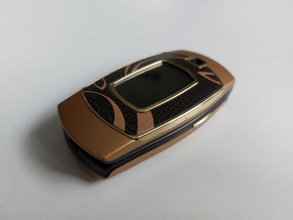 Samsung SGH-E500 - jak NOWY - komplet - UNIKAT!!!