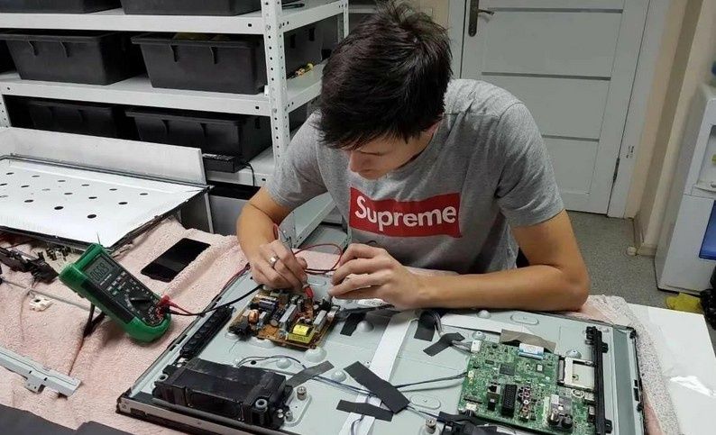 Установка smart tv Ремонт телевизоров Частный мастер