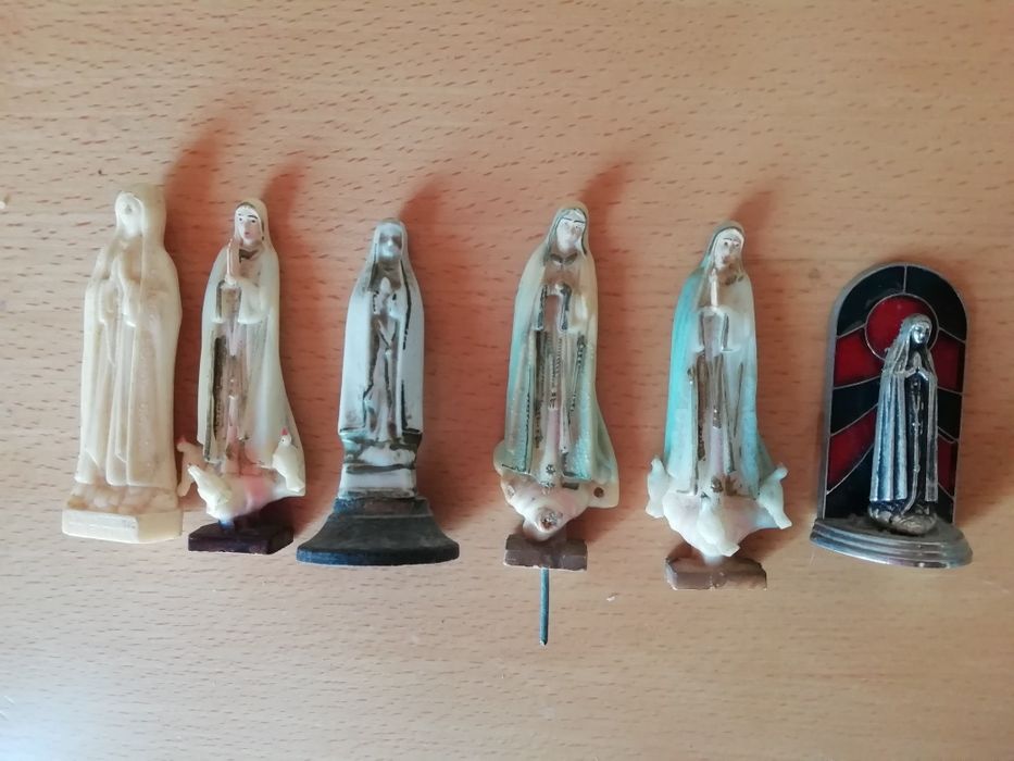 Conjunto de figuras de N. Sra. de Fátima.
