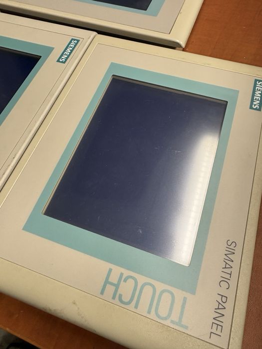 3 x Siemens panel simatic touch