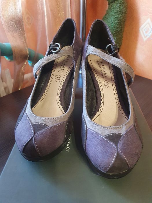 Туфли женские Carnaby 37