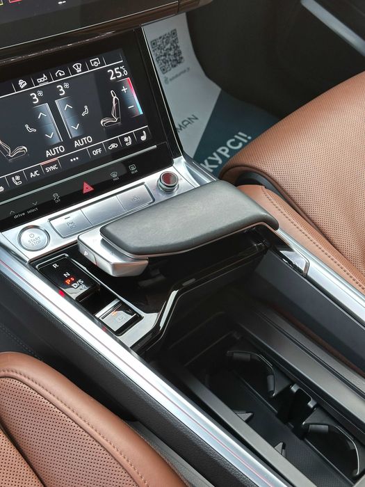 Продам Audi e-tron 2019 рік можлива розстрочка,кредит,обмін!